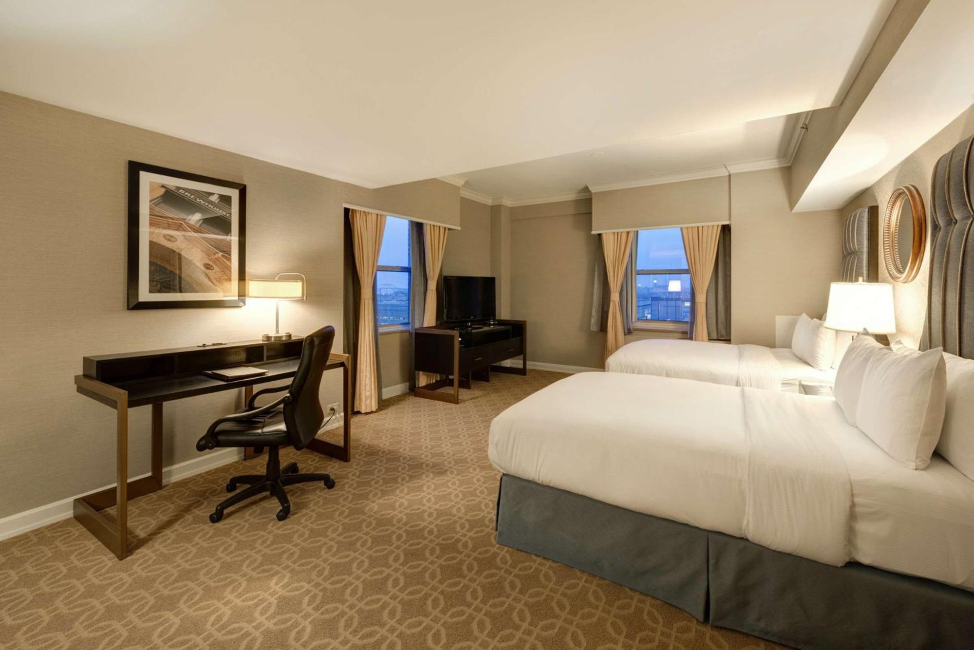 Hotel Hilton Milwaukee Exteriér fotografie